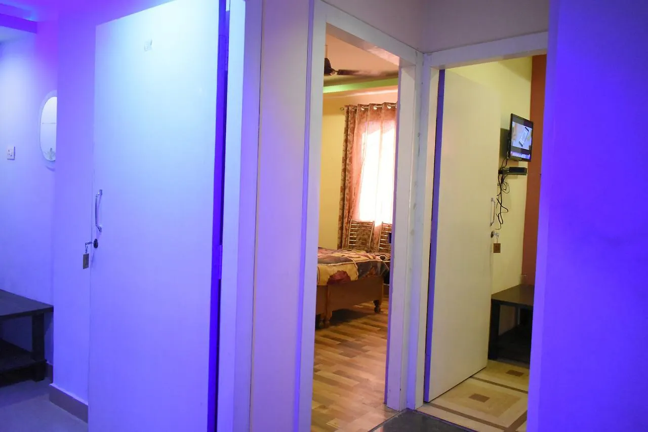 Hotel Picasso Varanasi Prime Location