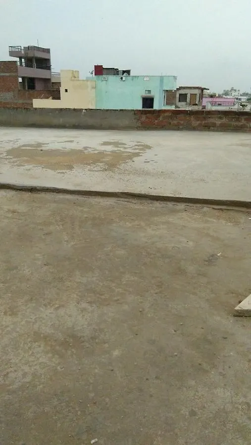 Hotel Picasso Varanasi Prime Location