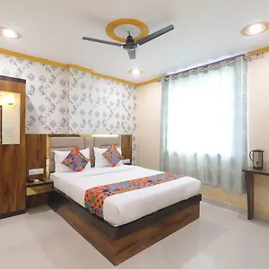 Hotel Rudra, Varanasi