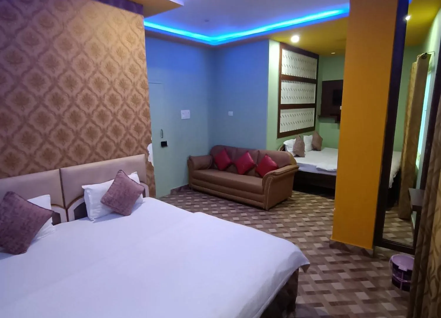 Hotel Picasso Varanasi Prime Location 2*,